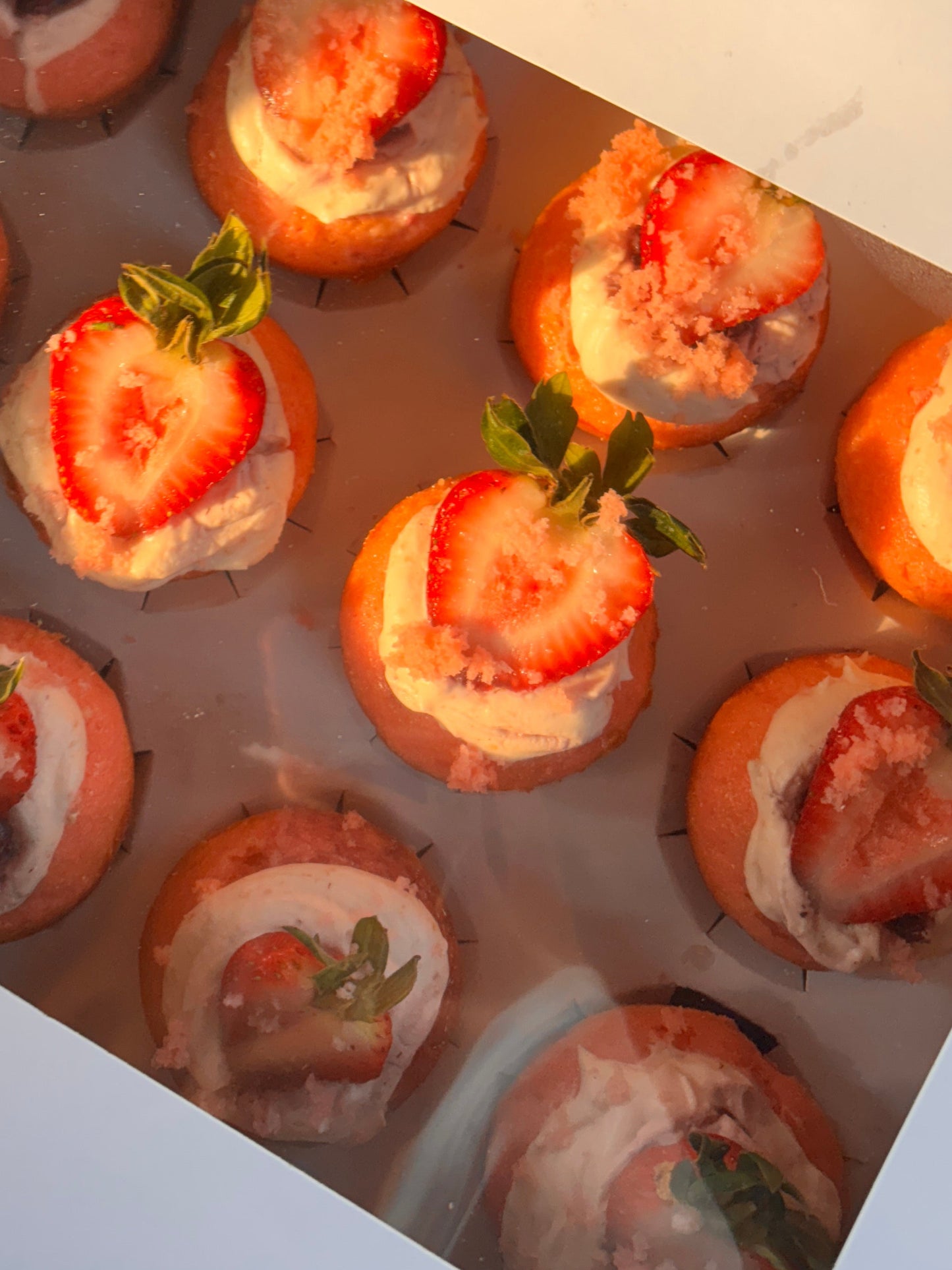 Strawberry cheesecake cupcake