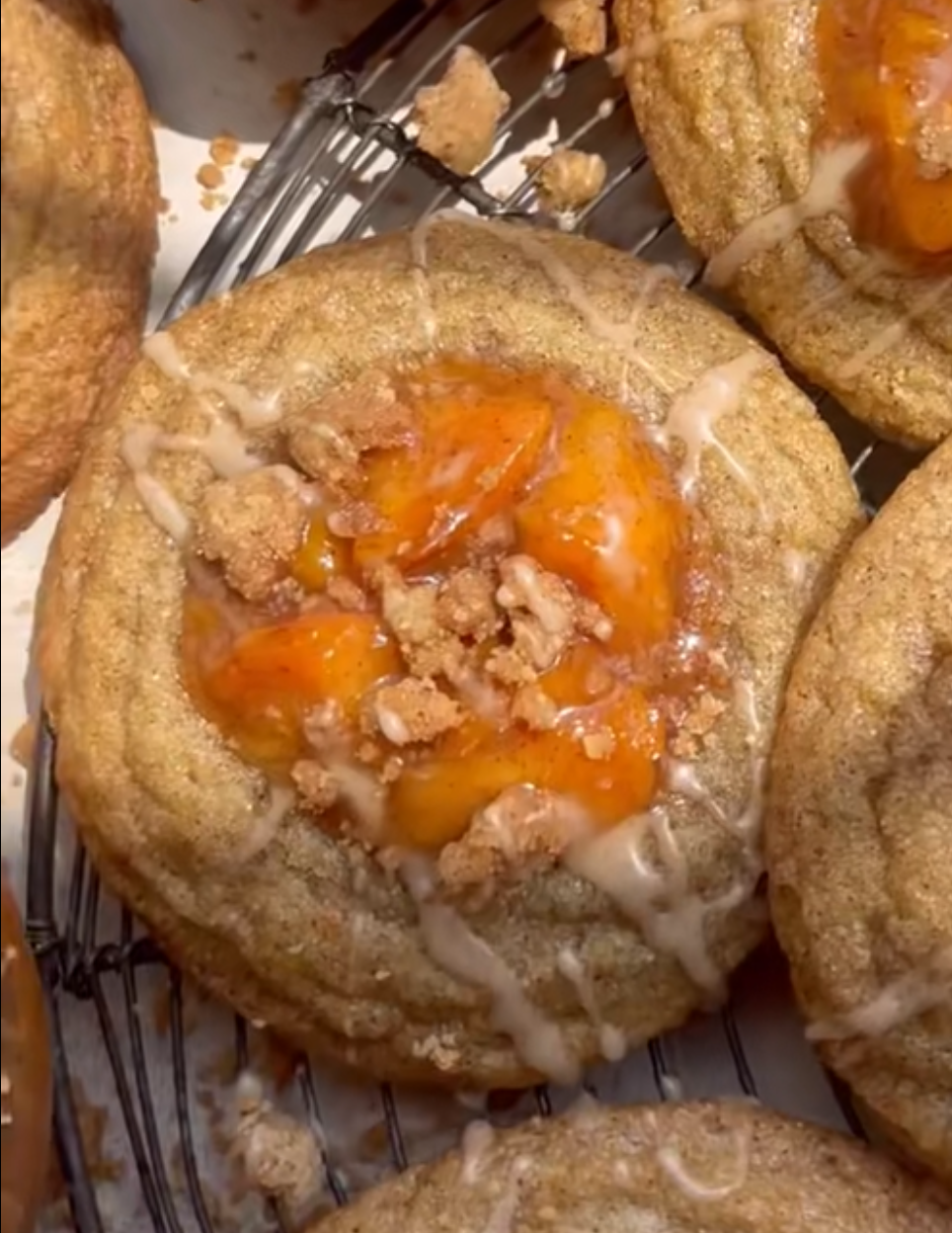 Peach cobbler cookies