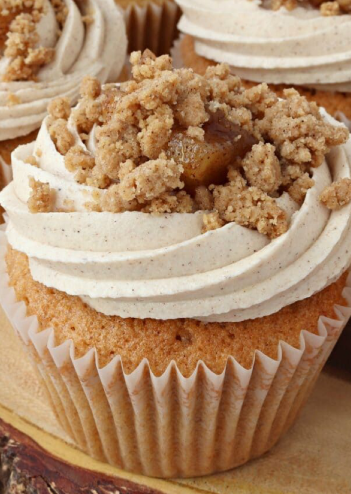 Apple pie cupcake